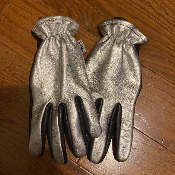 Breaking hearts and burning rubber size medium Wanda motorcycle gloves - Picture 4 of 4
